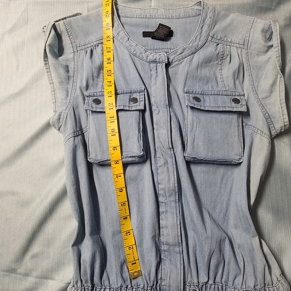 CALVIN KLEIN JEANS Sleeveless Denim Romper w Pockets & Drawstring Waistline - Picture 11 of 16